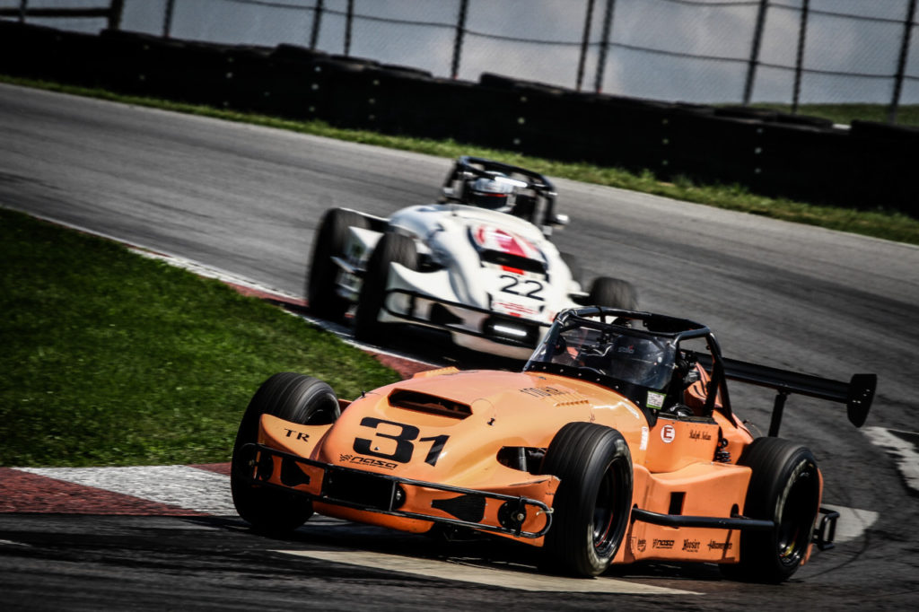 Nolan All Aces at Mid-Ohio in Thunder Roadster