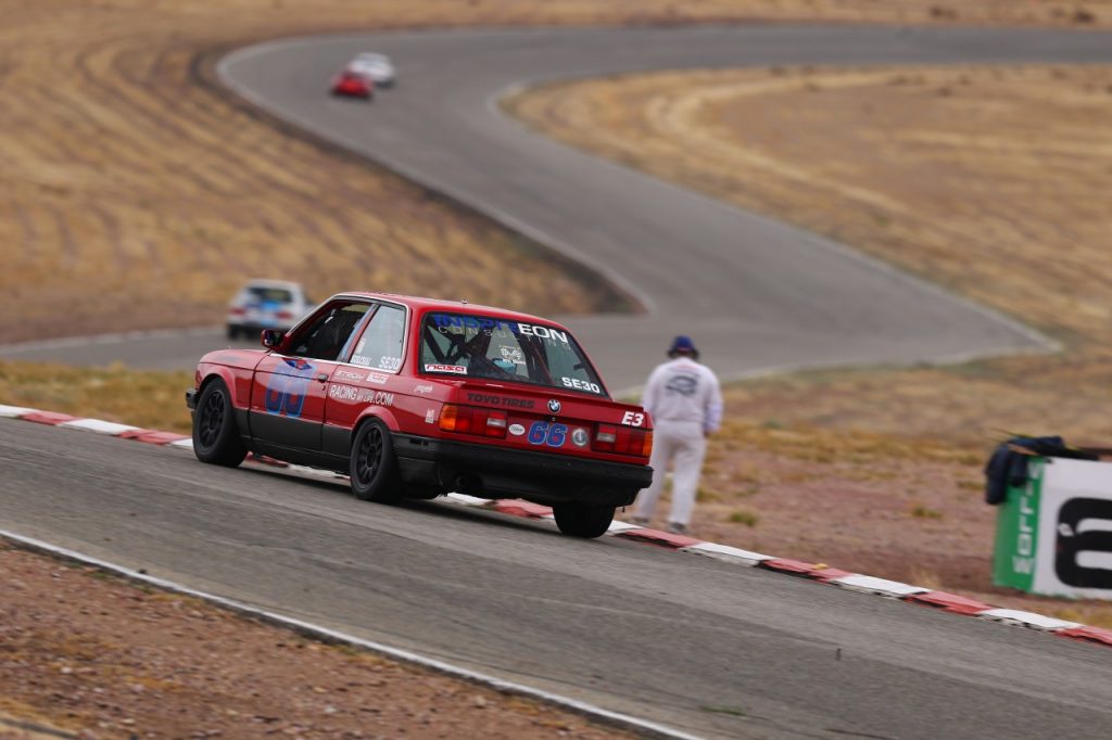 Sukchai and Clark Score Spec E30 Wins at Willow Springs Opener