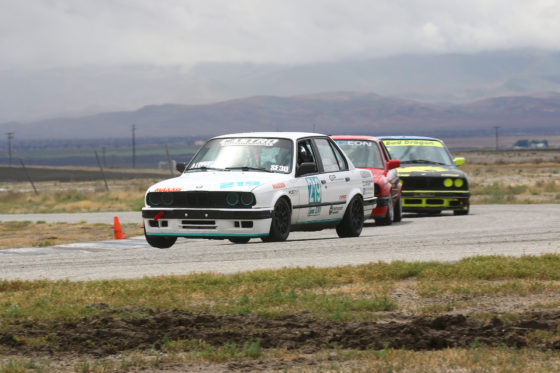Spec E30 and Spec E46 Drivers Battle the Elements at Buttonwillow in April