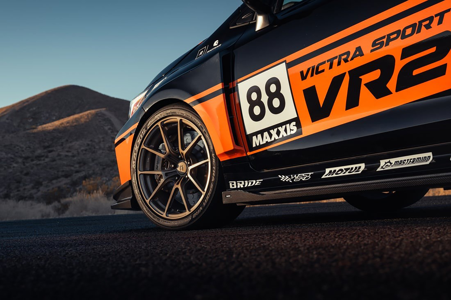 Maxxis VR-2 Ups The Ante in the Super 200 Tire Battles - NASA
